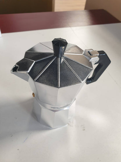 162910 - FLORINA Aparat Kafeje 3-Filxhanësh, 135ml, prej Alumini përshtatshëm për Soba Qeramike, Elektrike dhe me Gaz, për Espresso Italiane