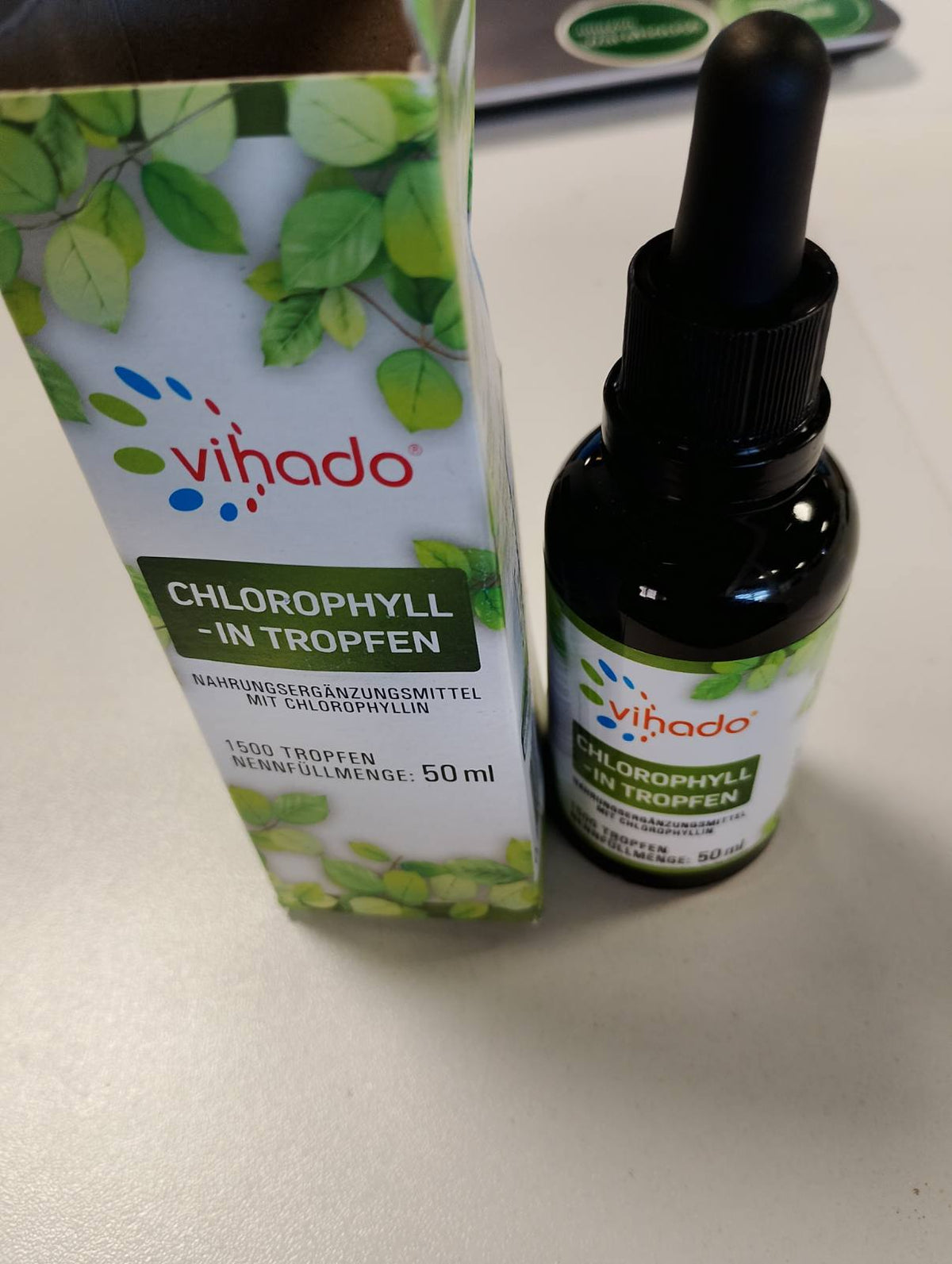 303344 - VIHADO Pika klorofili të lëngshme 50 ml, të bëra nga jonxha e pastër, pa aditivë