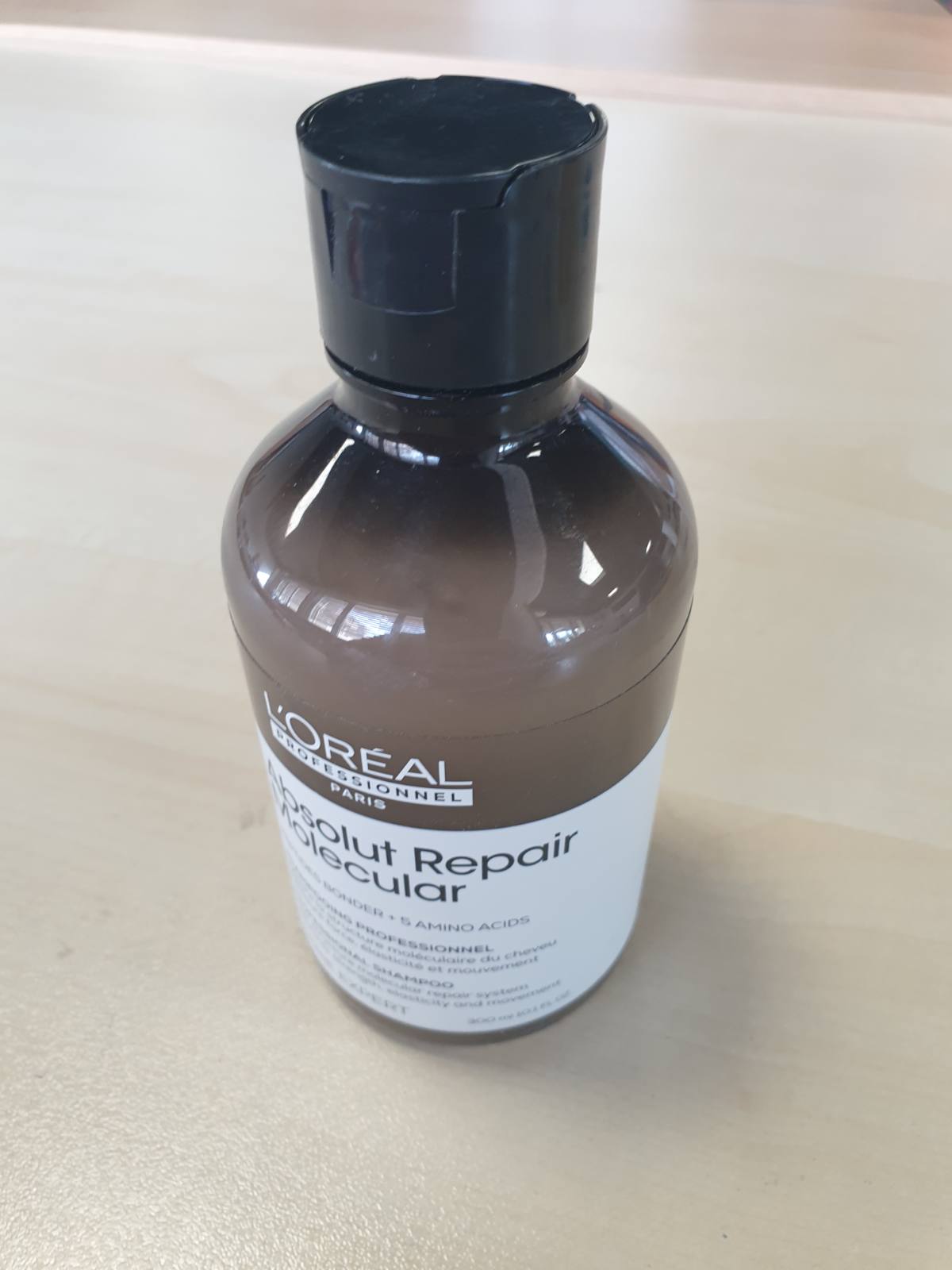 298377 - L'ORÉAL PROFESSIONNEL Shampo për flokë të dëmtuar, riparim të thellë molekular, me lidhës peptidesh dhe 5 aminoacide, Serie Expert, 300 ml