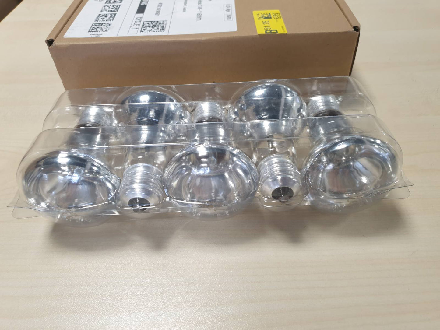 186209 - SCNNC Reflektor R63 E27 i Errësueshëm, Φ63MM, AC220-240V, 550LM, Ngjyra e Bardhë e Ngrohtë 2700K, për Llambë me Spotlight, Llambë Lave, Llambadar, Llambë Dyshemeje, Set prej 5 copë