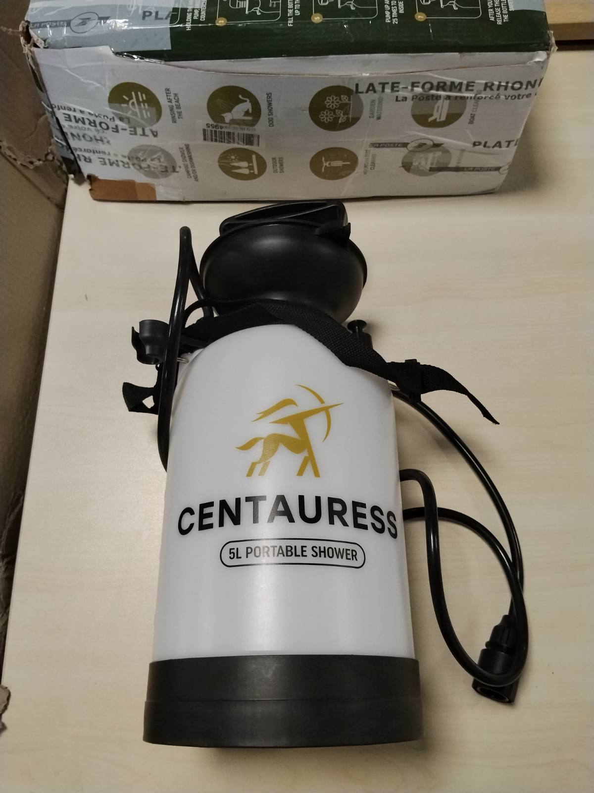 313384 - CENTAURESS Pompë Dushi Portative për Kamping me Valvul Sigurie (45 psi) - Dush Portativ për Kamping