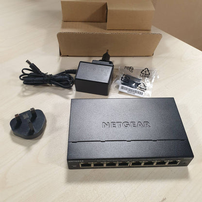 309941 - NETGEAR Ndërprerës Ethernet Gigabit GS308EV4, 8 Porta, Metal, i Menaxhuar në Web, Plug-and-Play