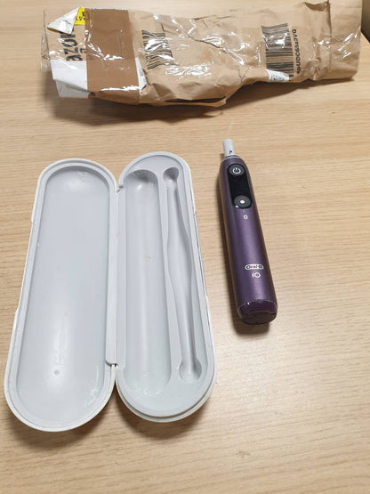 297843 - ORAL-B Furçë dhëmbësh elektrike iO Series 8 Plus Edition, PLUS 3 koka furçe, 6 mënyra pastrimi, çantë udhëtimi, Violet Ametrine