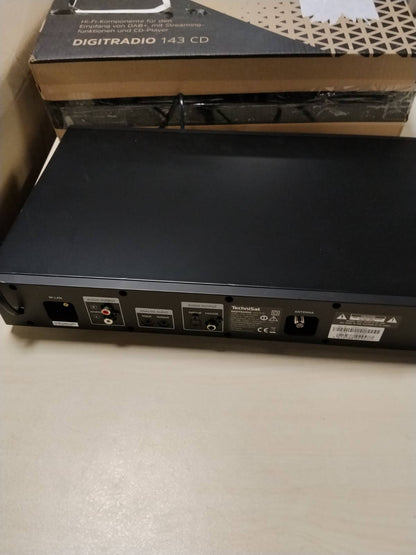 295035 - TECHNISAT DIGITRADIO 143 (V3) – Radio interneti me akordues HiFi, Bluetooth, Spotify Connect, antenë me tela, gjerësi 43.5 cm, e zezë