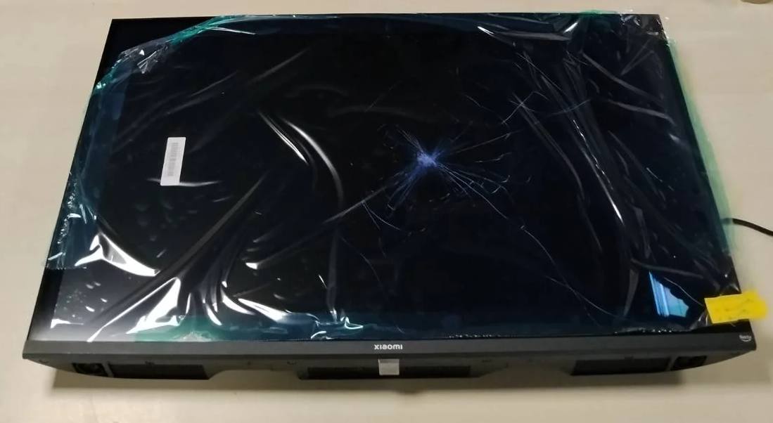 295047 - XIAOMI TV F 32 - Televizor HD 32" (81 cm), Smart TV, Fire TV, Triple Tuner DVB-C/S/S2/T/T2, Dolby Audio, DTS Virtual:X, DTS-HD, Kontroll Zëri Alexa