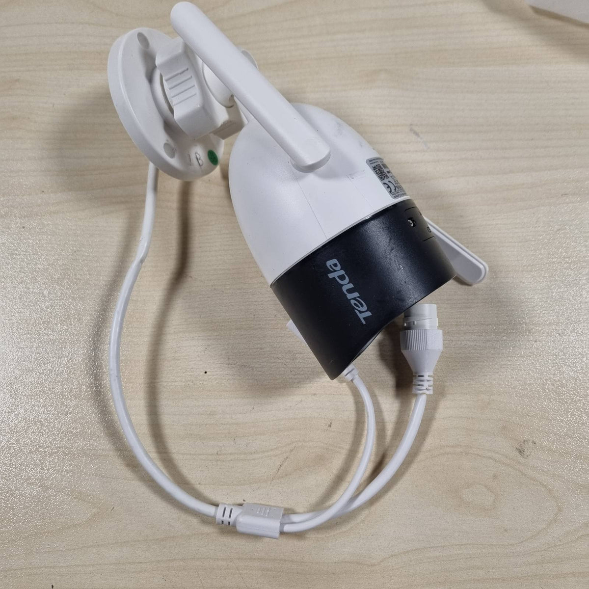 309792 - TENDA Kamera Sigurie e Jashtme, Mbikëqyrjeje WiFi 1080P me Audio Dypalëshe, Shikim me Ngjyra Natën, Detektim i Personave dhe Lëvizjes me IA, Kompatibil me Alexa, CT3