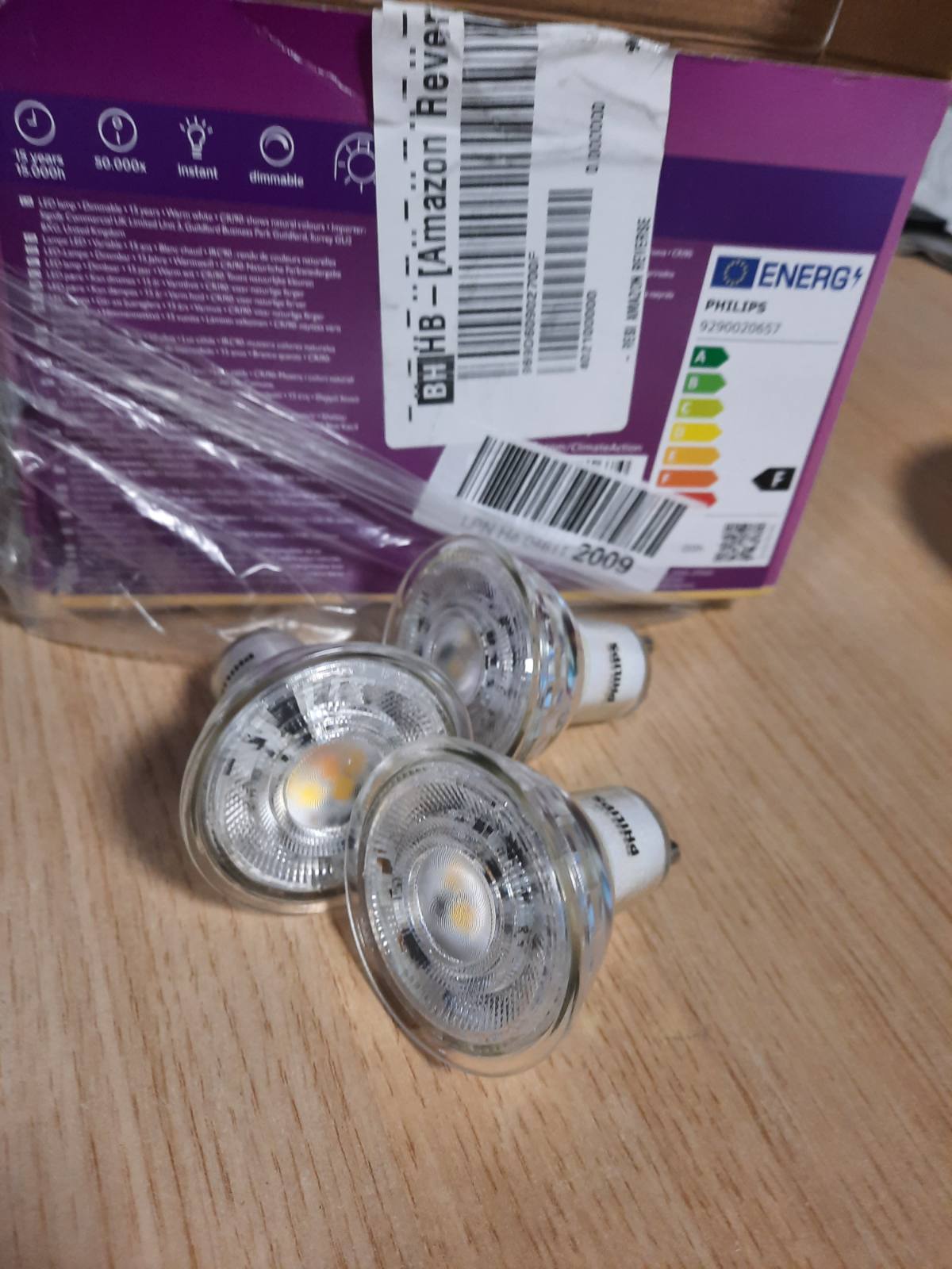 196618 - PHILIPS Dritë LED 6 copë, Ekuivalente me 50W, Prizë GU10, Dritë e Bardhë e Ngrohtë, e Errësueshme