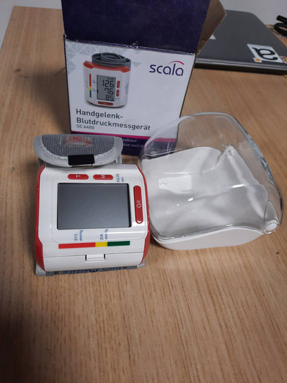 184721 - SCALA SC 6400 - Aparat Monitorues për Tensionin e Gjakut për Kyçin e Dorës, Ngjyrë e Kuqe dhe e Bardhë