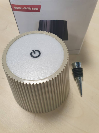 195922 - NULMVIC - Llambë LED Shishe Tavoline e Rikarikueshme 5200mAh me 3 Ngjyra, Kontroll prej Prekjeje, IP54 Rezistent ndaj Spërkatjeve për Përdorim të Brendshëm dhe të Jashtëm, Familjare, Restorant, Bar (Kaki)