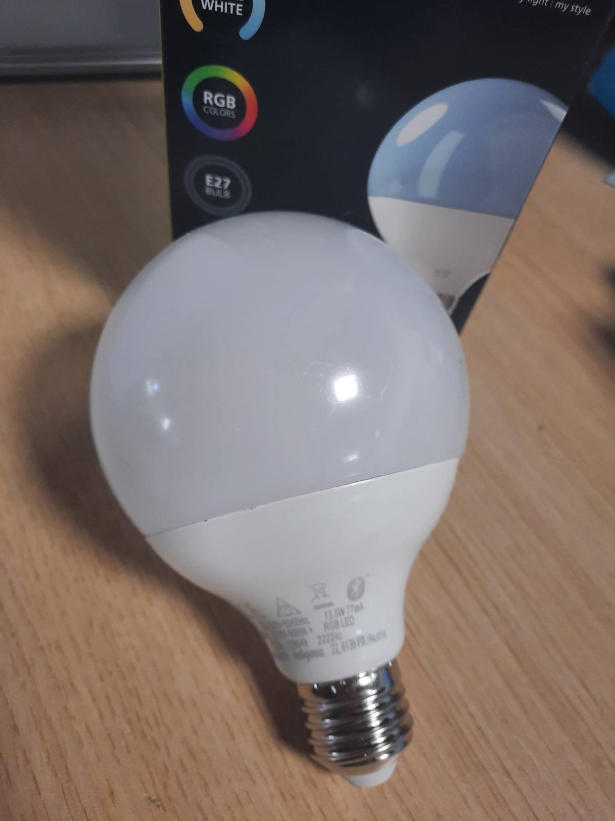 184720 - EGLO CONNECT.Z Llambë LED E27 Inteligjente, G95, bllokimi i ZigBee, e kontrolluar nga aplikacioni dhe zëri, mundësi ndriçimi RGB dhe e bardhë e ngrohtë/e ftohtë, 1300 lumen, 13.5 vat