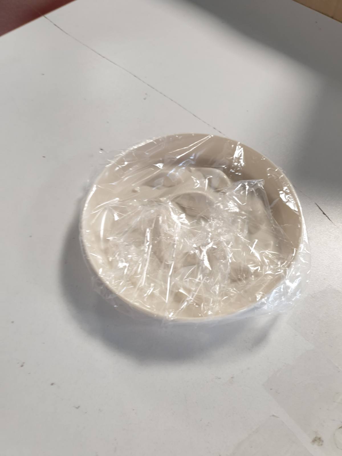 186842 - HUIGULI - Tas i Ngadalshëm për Macet me Bazë Jo-Rrëshqitëse, Përdoret edhe për Qen, Material Plastik