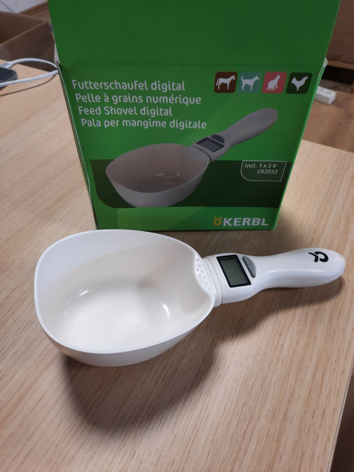 198160 - KERBL Lugë Dixhitale për Ushqyese, Kapacitet Maksimal 800g