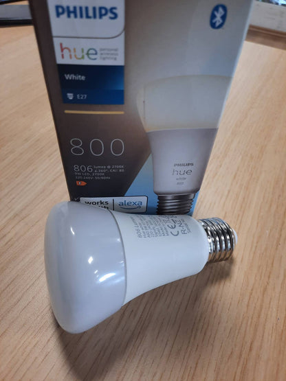 185270 - PHILIPS Hue White - Llambë LED Inteligjente E27, Kontrollueshme Nëpёrmjet Alexa, Google Assistant, Apple HomeKit - Ndriçim i Personalizuar dhe Kursim Energjie