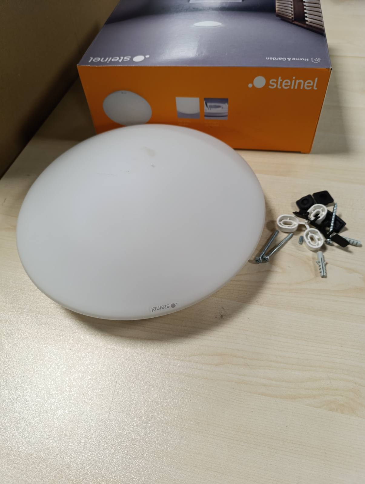 183542 - STEINEL Dritë Tavani 738013 RS 16 S me Sensor Lëvizjeje, LED E27 60W, Kursim Energjie, Ngjyra e Bardhë