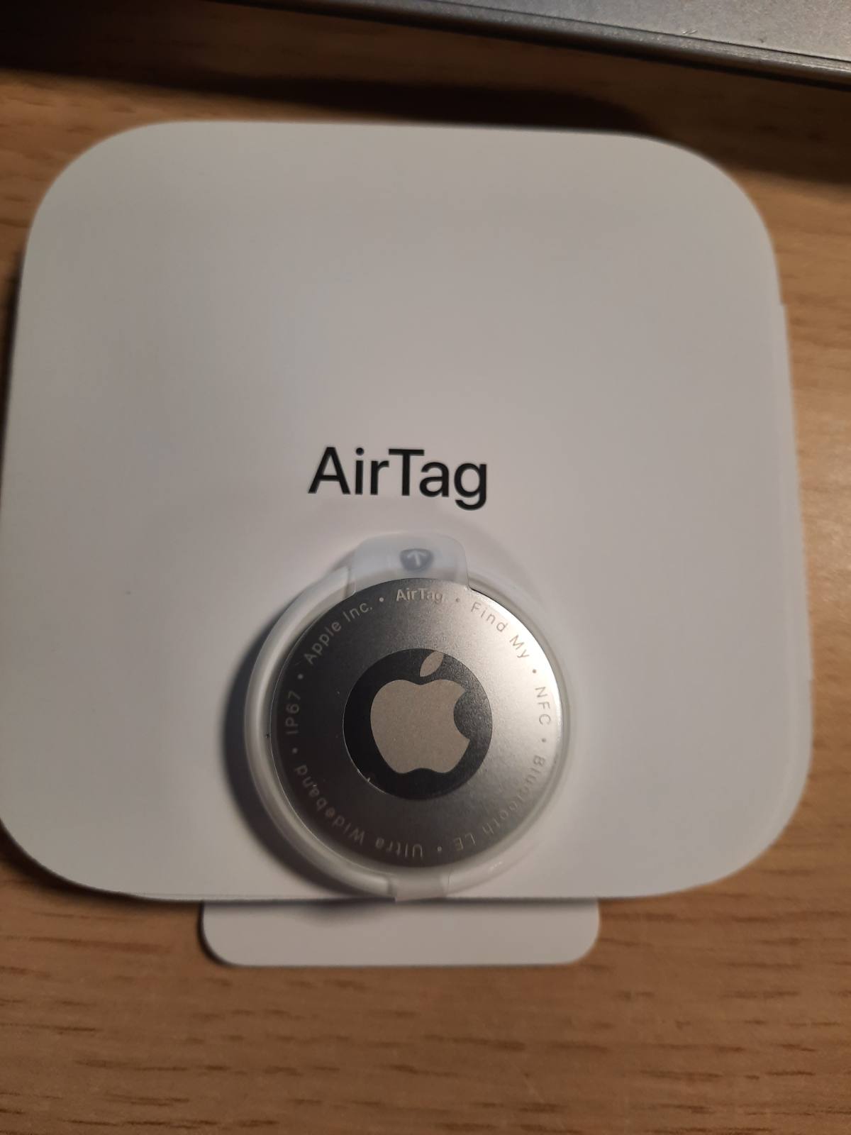 295029 - APPLE AirTag