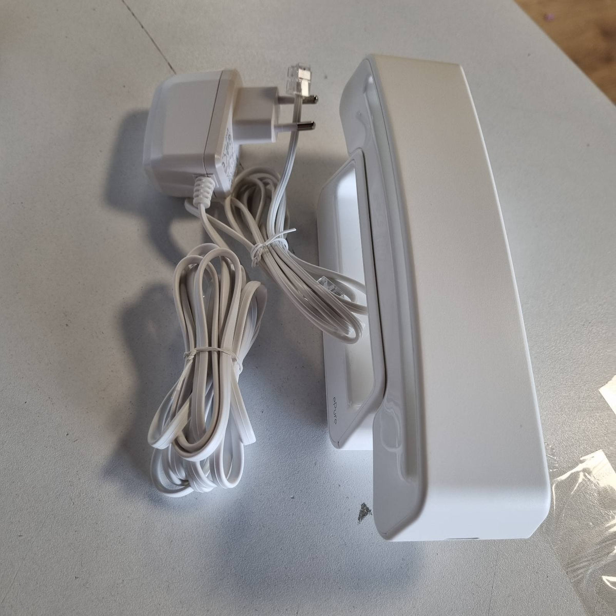 295790 - ALCATEL Epure Iconic - Telefon shtëpiak pa tel DECT - Ekran grafik i madh - Pa duar - Funksion bllokimi thirrjesh - E bardhë