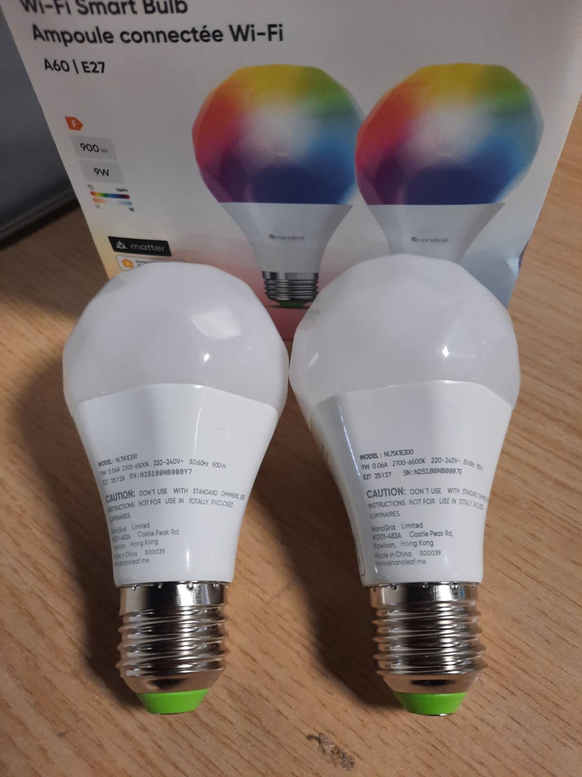 184493 - NANOLEAF Matter Essentials Pako me 2 Llampa LED Inteligjente WiFi RGBW E27 - Kontroll me Aplikacion/Zër, Kompatibilitet me Alexa, Apple, Google - Përshtatshme për Shtëpi, Zyrë, ose Ambiente Lojërash