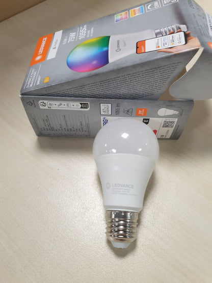 185448 - LEDVANCE SMART+ - Llambë LED Materiale, E27, 9.5W, 1055LM, Optika Frost White, E Pajtueshme me Google, Alexa, Apple, me Kontroll të Zërit, Dritë me Ngjyra dhe e Bardhë, Jetëgjatësi deri në 20,000 Orë, Pako me 1