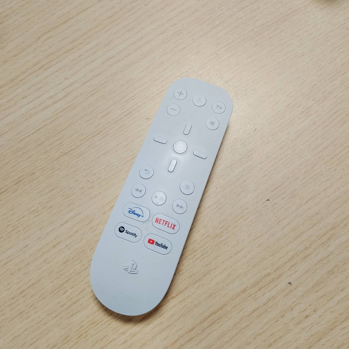 319952 - TELEKOMANDË MEDIASH [PLAYSTATION 5]
