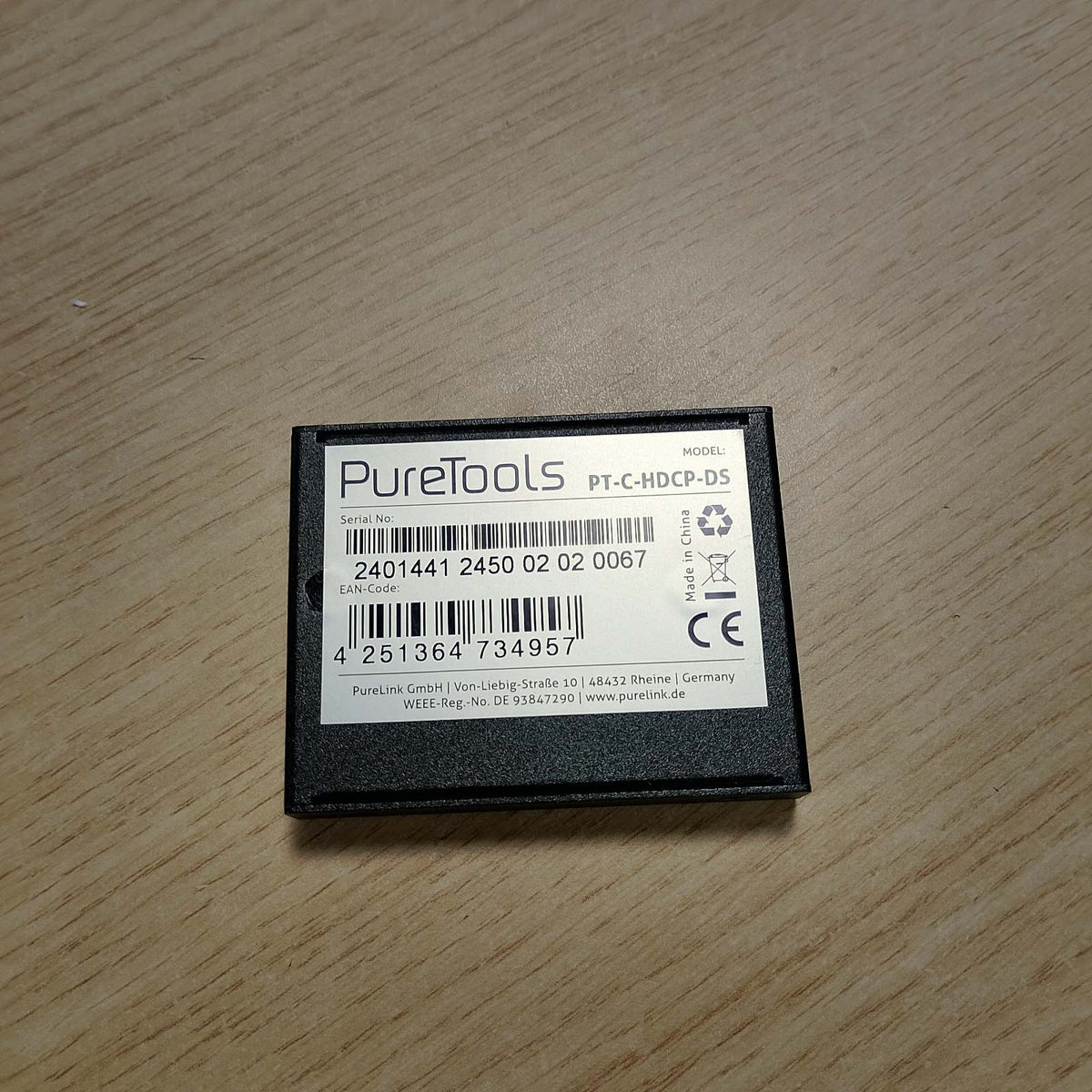 319728 - PURETOOLS Konvertuesi HDCP me Përmirësim, HDCP 2.3 në HDCP 1.4, Përmirësim 4K në 1080p, Mbështetje 4K (60Hz 4:4:4) dhe HDR10 PT-C-HDCP-DS i Zi
