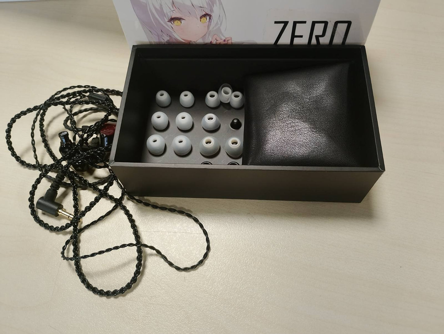 276191 - TRUTHEAR - X Crinacle Zero: Kufje Dyfishe Dinamike në Vesh - Të Kuqe