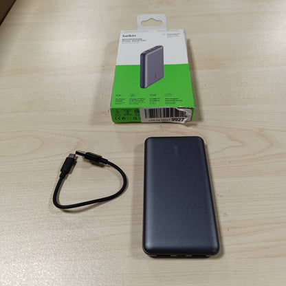 293820 - BELKIN Bankë Energjie 10000mAh, Karikues Portativ USB-C me 1 Portë USB-C dhe 2 Porta USB-A, Karikim deri në 15W