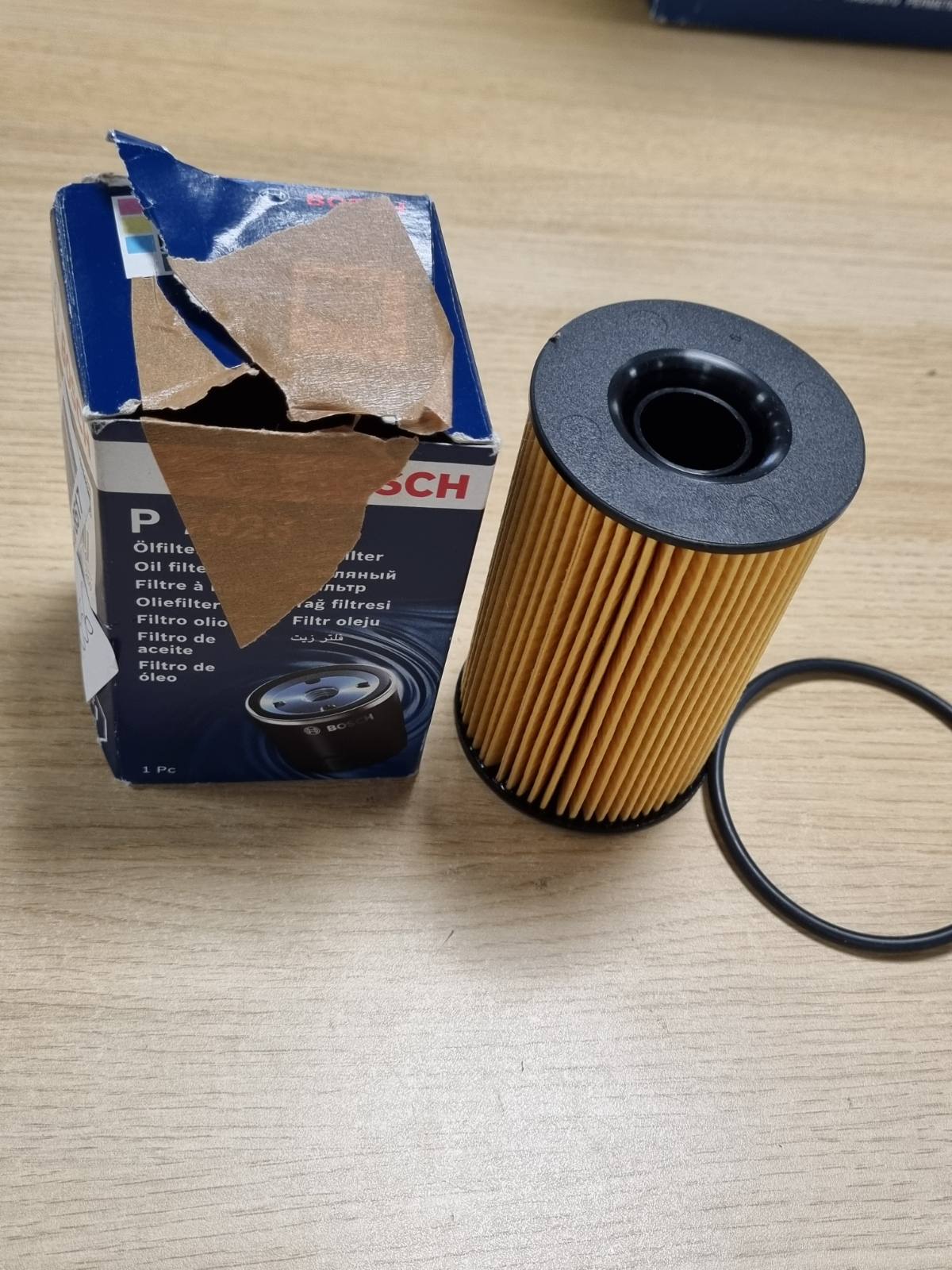 294556 - BOSCH Filtri i vajit F026407023