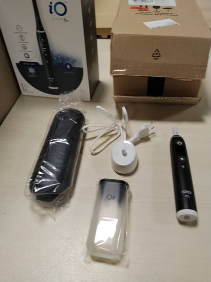301592 - ORAL-B Furçë dhëmbësh elektrike e rikarikueshme iO6, e zezë, me kuti udhëtimi, pastë dhëmbësh klasike rigjeneruese të smaltit dhe mishrave të dhëmbëve, 75 ml