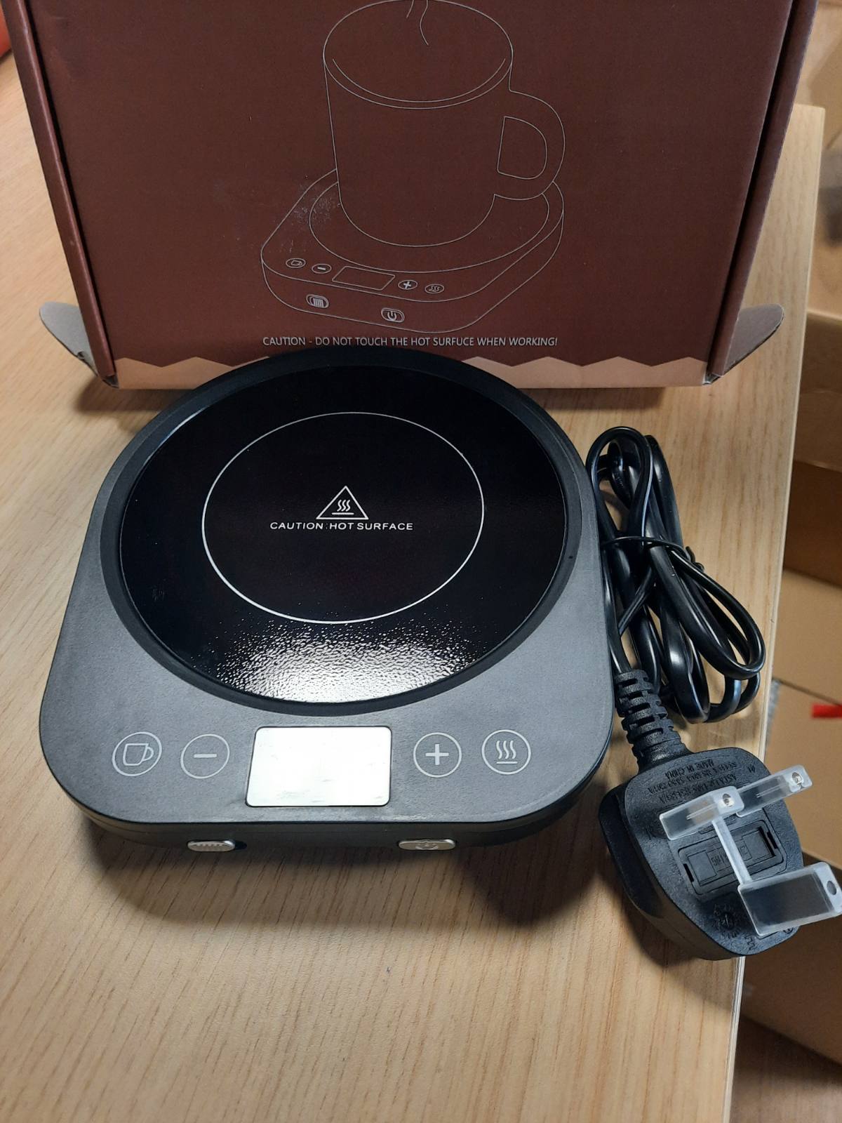 162597 - CEROBEAR Ngrohës Filxhanësh me Sensor Graviteti, 9 Cilësime Temperature (55-85℃), Funksion Automatik Ndezje/Fikjeje 9 Orë, për Shtëpi dhe Zyrë