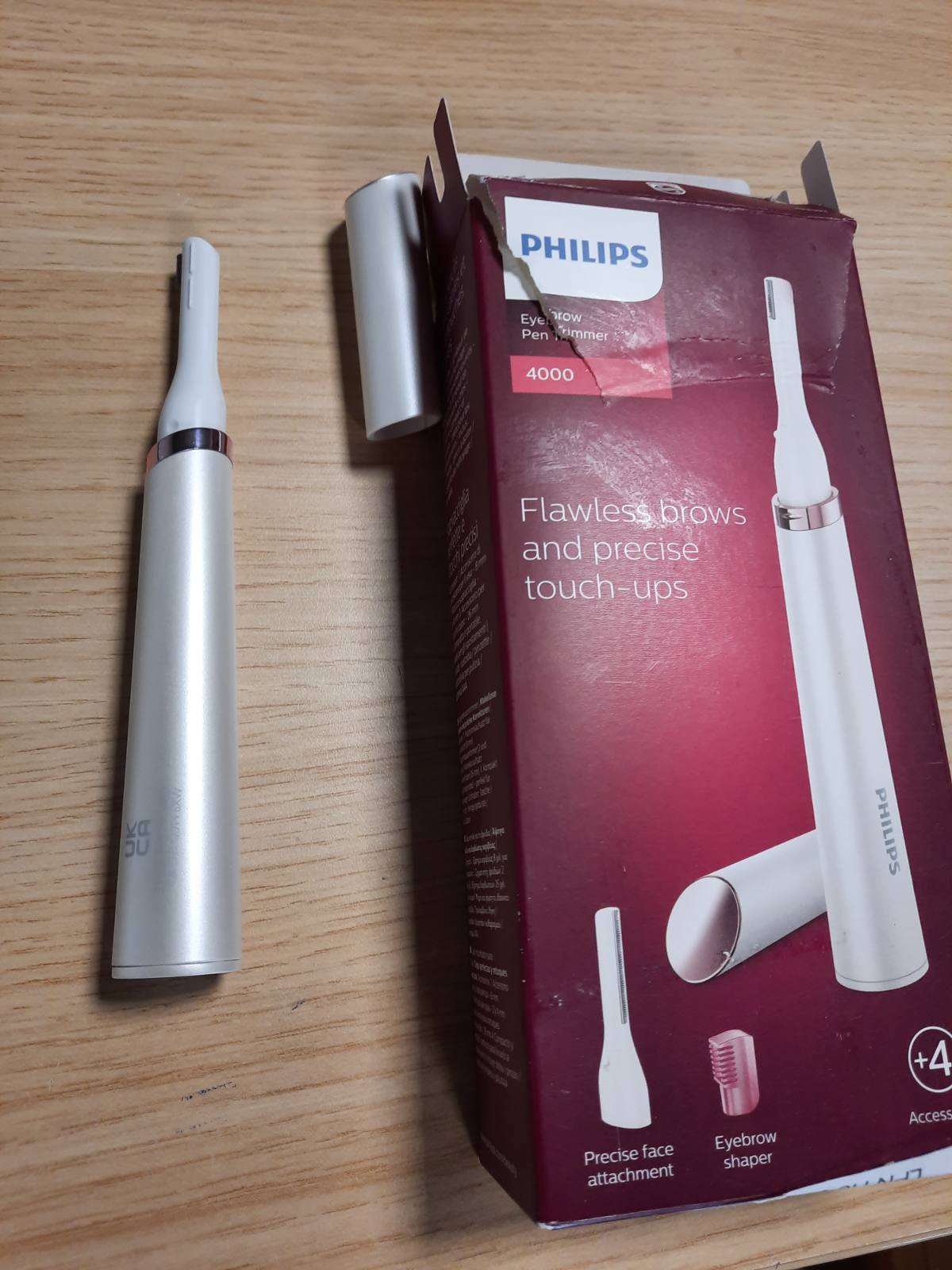 275575 - PHILIPS Prerëse Korrigjuese me Pincetë Precize, Modeli HP6393/00
