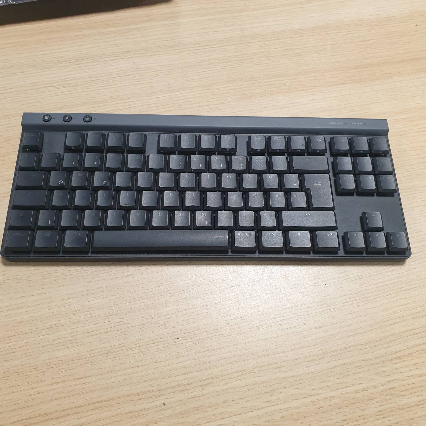 319431 - LOGITECH G G515 LIGHTSPEED TKL - Tastierë Pa Tel për Lojëra, LIGHTSYNC RGB, profil i hollë, çelësa mekanikë taktike, QWERTZ - E Zezë
