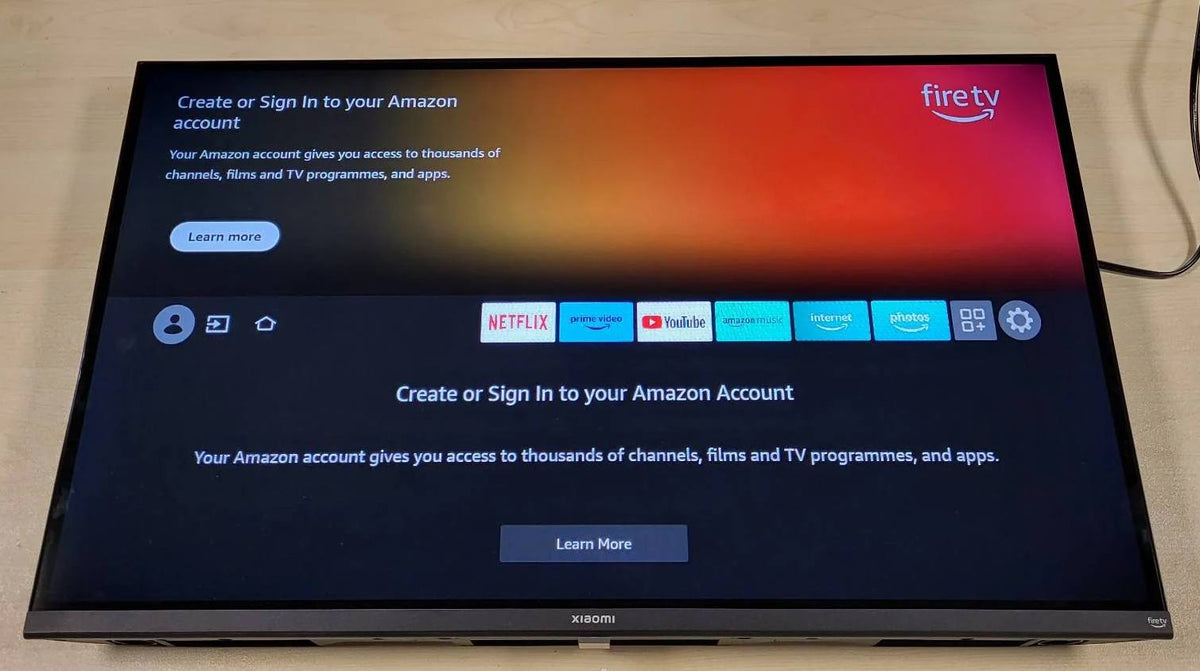 295052 - XIAOMI TV F 32, 32 inç (81 cm), HD, Smart TV, Fire TV, Triple Tuner DVB-C/S/S2/T/T2, Dolby Audio, DTS Virtual:X, DTS-HD, Kontroll Zëri Alexa, Kompatibël me Apple AirPlay