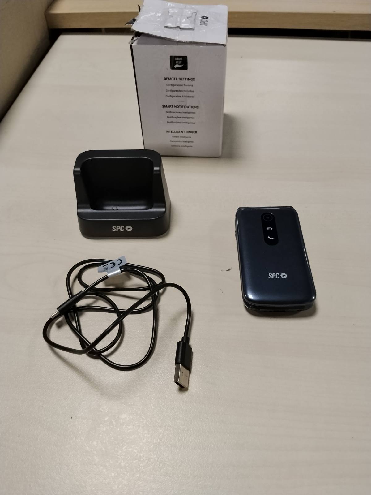 295670 - SPC STELLA 3 – Telefon i palosshëm për të moshuarit me butona të mëdhenj dhe 4G | Buton SOS, Konfigurim në distancë dhe volum 103dB | Djep karikimi dhe 3 numra të shpejtë - i zi
