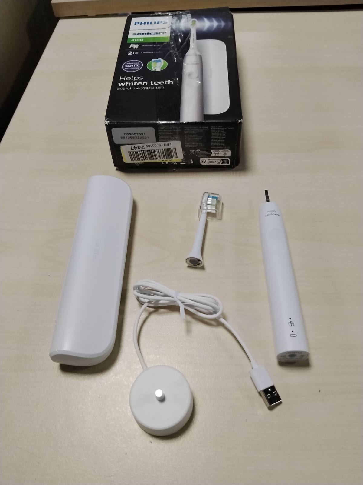 289541 - PHILIPS Sonicare 4100 HX3683/33 – Furçë dhëmbësh elektrike me 1 kokë furçe W2 Optimal White, çantë udhëtimi, karikues USB