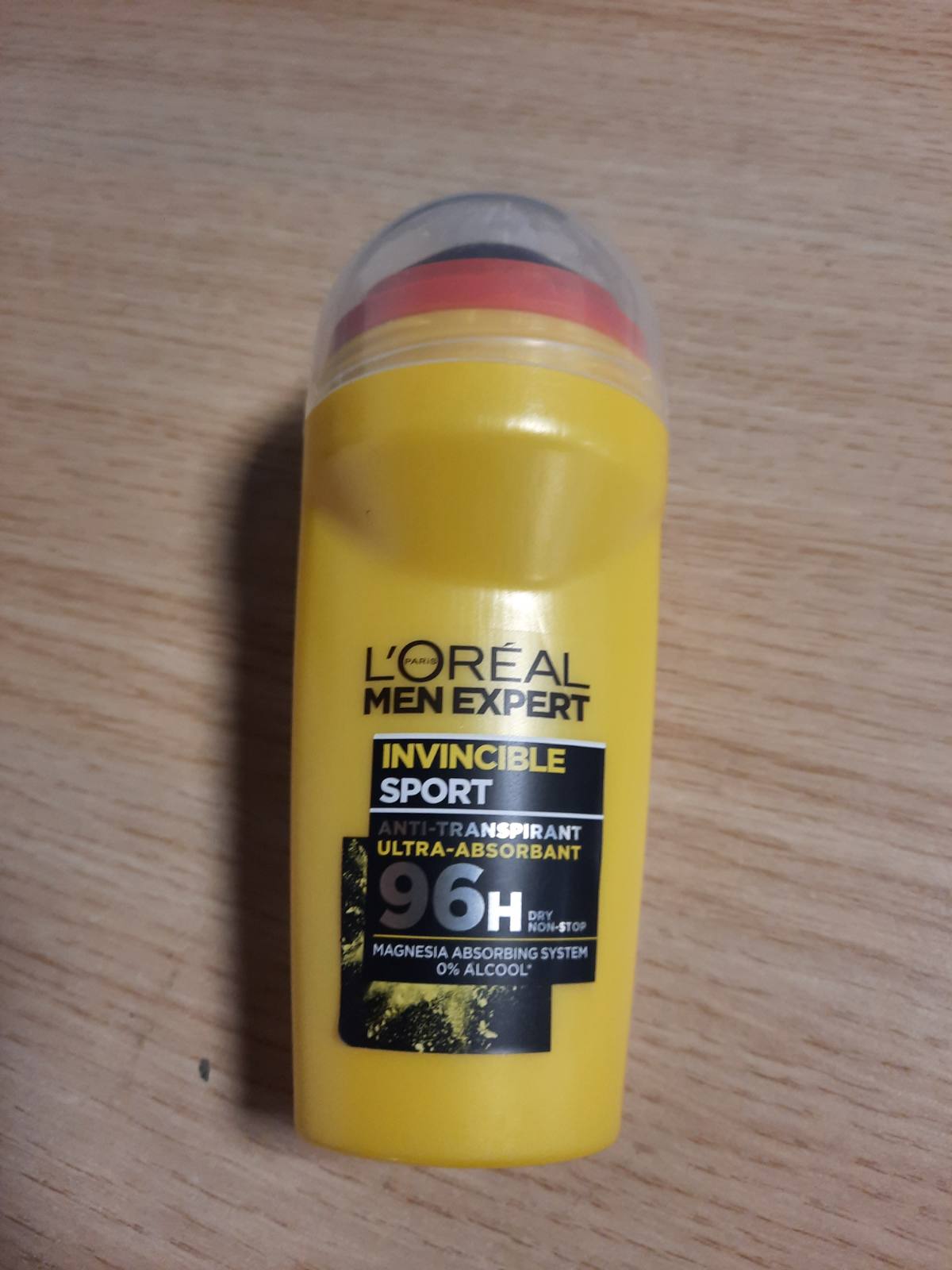 275929 - L'ORÉAL MEN EXPERT - Deodorant Invincible Sport Roll-On - 50 ml