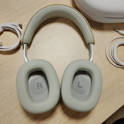 319272 - BOWERS & WILKINS Kufje Px8 me Anulim Zhurme, Pa Tel, Bluetooth 5.0, Karikim i Shpejtë, 30 Orë Dëgjim me Rezolucion të Lartë, Mikrofon i Integruar - Bezhë