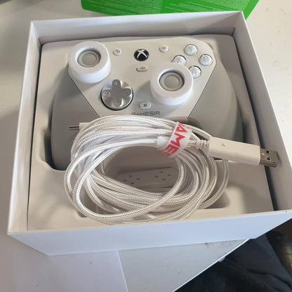 272810 - GAMESIR Kontrollues G7 Pro 1000Hz me Stacion Ngarkimi, Xbox Series X|S, Xbox One, Win 10/11, Android, ngjyrë e bardhë