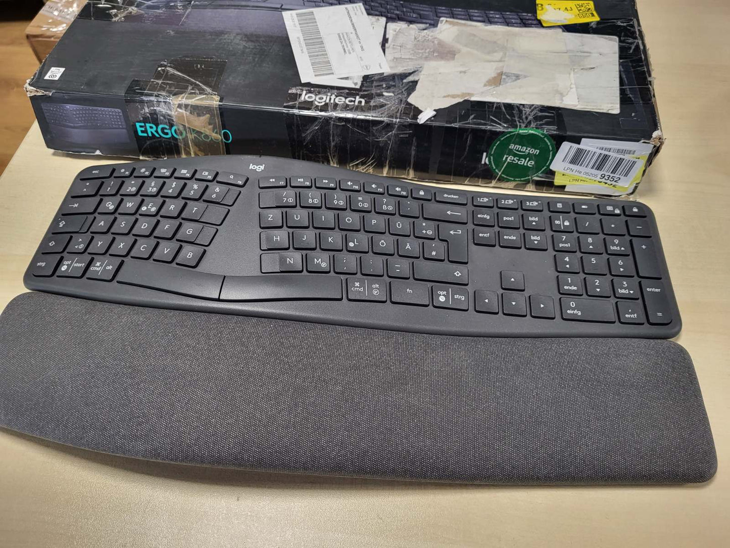 272773 - LOGITECH ERGO K860, tastierë pa tel, QWERTZ EU