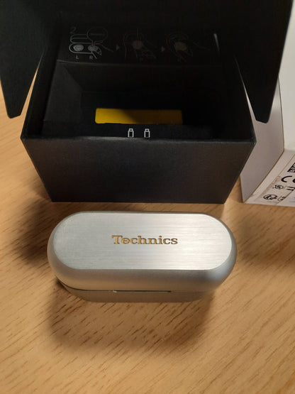308513 - TECHNICS Kufje EAH-AZ80E-S, Anulim Zhurmash, Bluetooth për 3 Pajisje, Kufje të Rehatshme Brenda Veshit, Karikim Pa Tel, Ngjyrë Argjendi