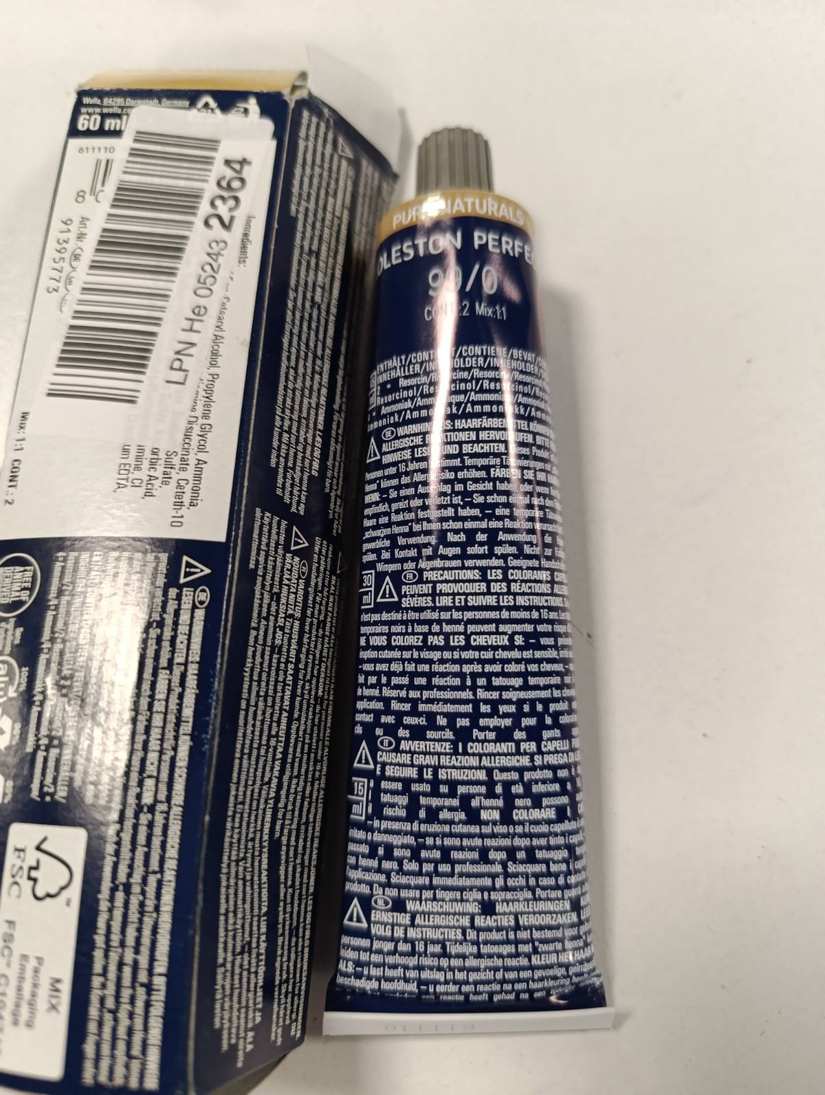 308268 - WELLA PROFESSIONALS Koleston Perfect Pure Naturals Ngjyrë e përhershme për flokë, 60 ml, 99/0 Bjonde e çelët intensive natyrale, deri në 100% mbulim të thinjave