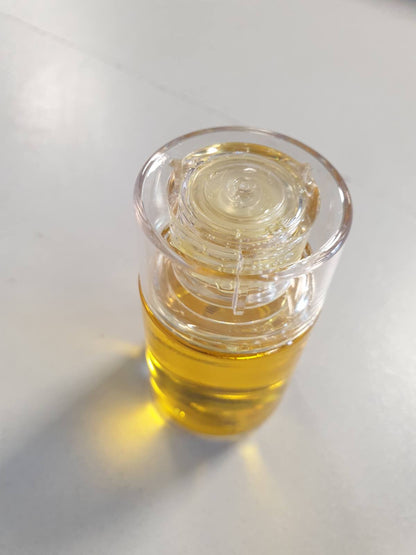 316485 - OLAPLEX Vaj për flokë Nr. 7, 30 ml, Vaj i koncentruar me shkëlqim të lartë, Mbrojtje nga nxehtësia, Zbut flokët, Kontroll i kaçurrela deri në 72 orë