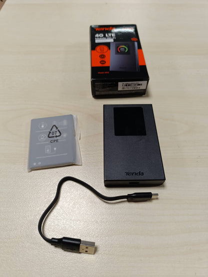 308800 - TENDA Router WiFi celular MF6 me ekran LCD, Wi-Fi 6, bateri 2100mAh, portë USB-C, Plug & Play, WPA3, mini madhësi