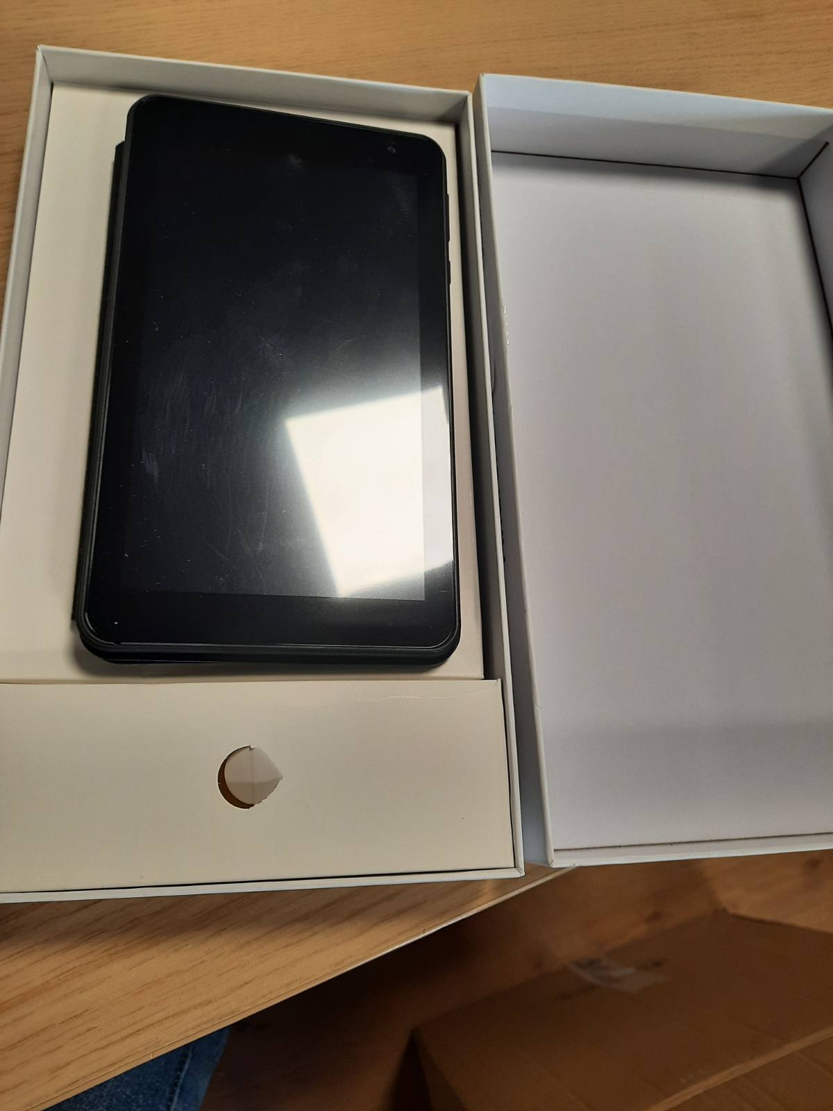 276466 - VASOUN TABLET 7 INÇ, ANDROID 13, PC TABLET ME 32 GB, EKRAN IPS HD 1024X600, PROCESOR KATËR BËRTHAMASH, KAMERË E DYFISHTË, WIFI, BLUETOOTH, PC TABLET PORTATIV (ME KUTI)