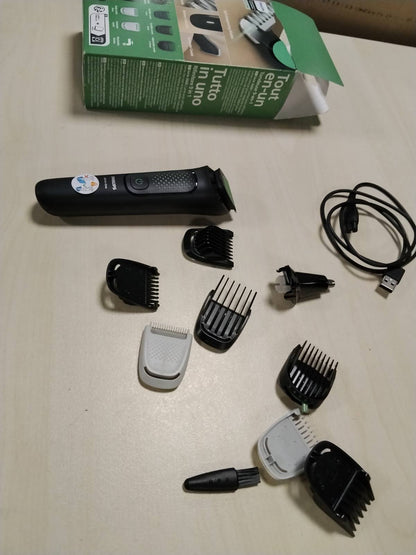 315861 - PHILIPS Makinë prerëse 9-pjesëshe Multigroom Seria 3000, MG3946/15, tehe vetëmprehëse, 12 cilësime gjatësie, për fytyrën, kokën dhe trupin