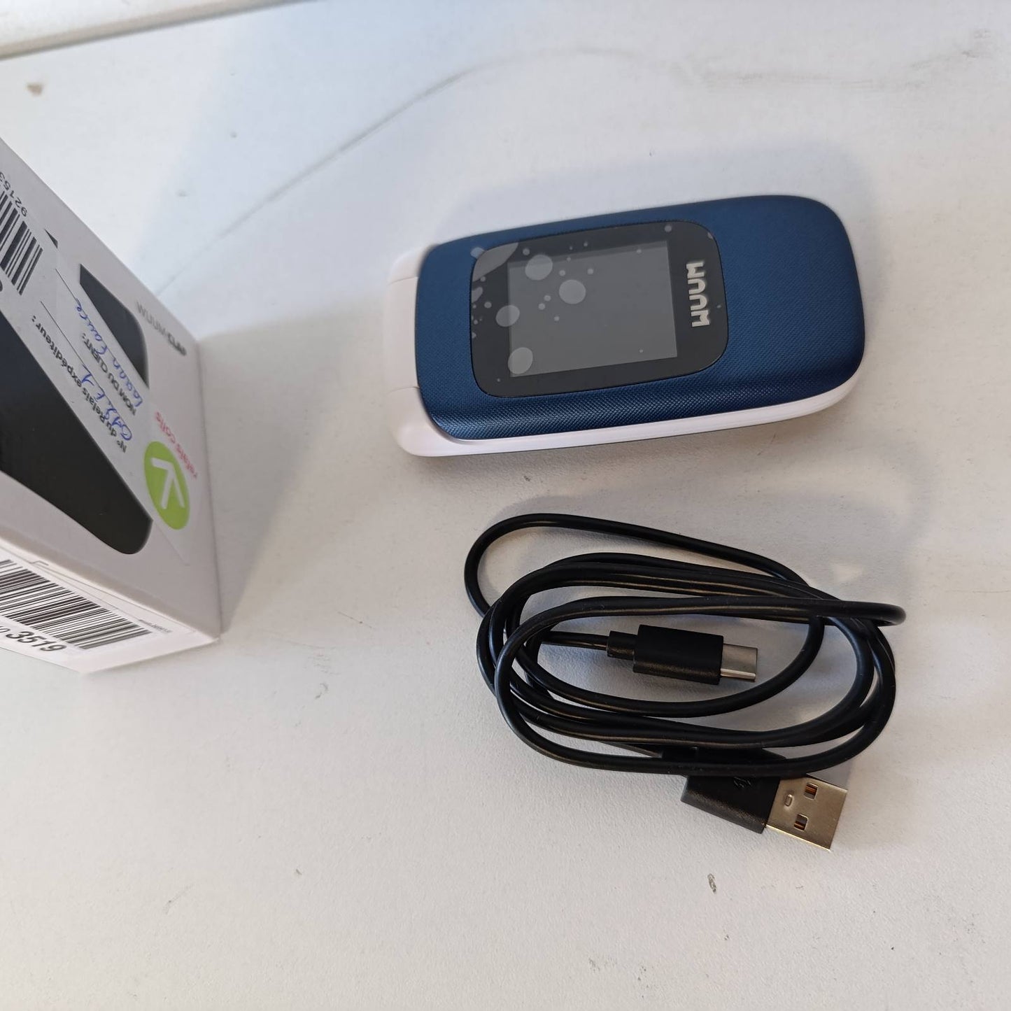 276623 - WUUM Clap Telefon me dy ekrane të palosshme, Bateri 800mAh, USB-C, Blu
