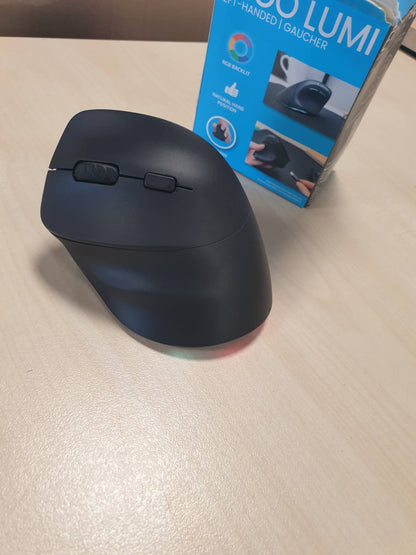 276797 - BLUESTORK Maus vertikal pa tel ergonomik, 800-2400 DPI, 6 butona, LED RGB, PËR ME DORËN E MËNGJIT