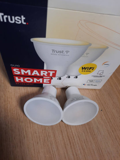 214740 - TRUST Llampa inteligjente WiFi GU10 e pajtueshme me Alexa dhe Google Home, Llampa LED GU10 me errësim, dritë LED WiFi 2.4GHz - Pako me 2