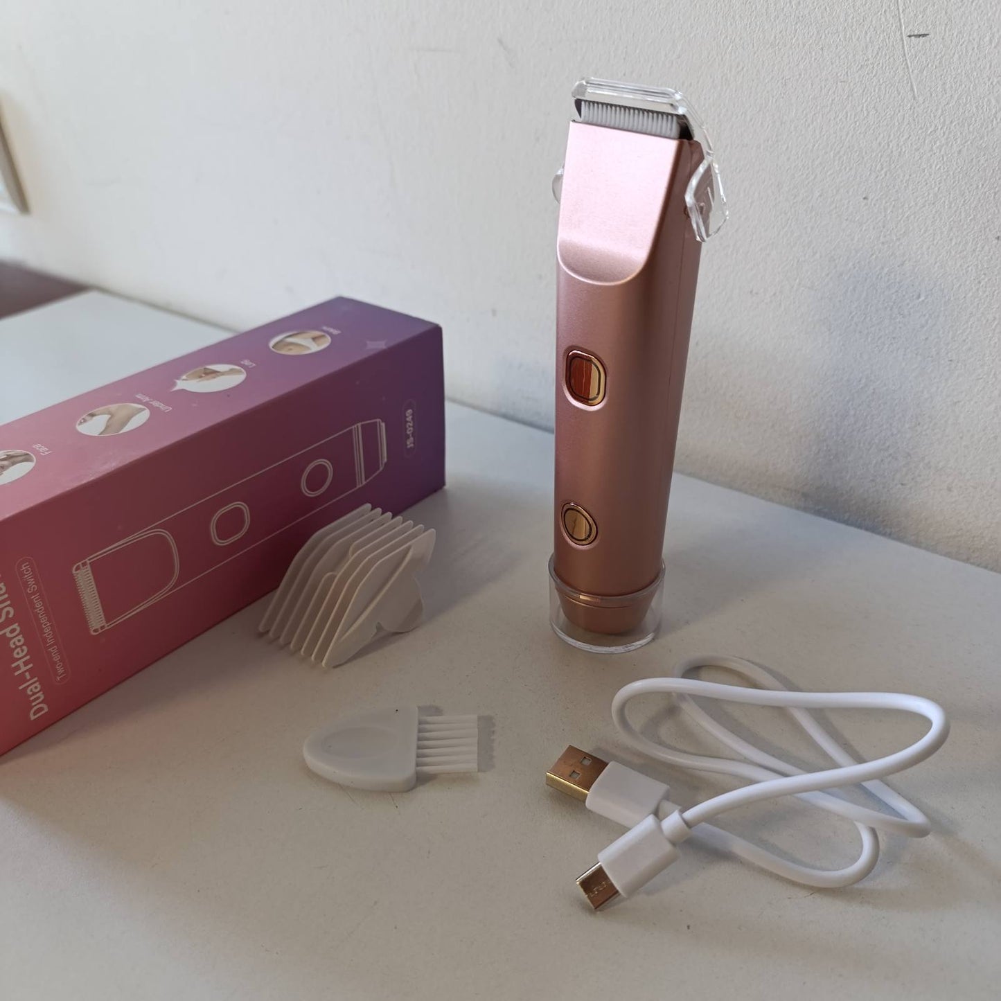 317169 - CAREHABI Makinë rroje për femra, 2 në 1, prerëse elektrike për bikini me teh qeramik IPX7, e papërshkueshme nga uji, 0.14 kg, ngjyrë rozë e artë