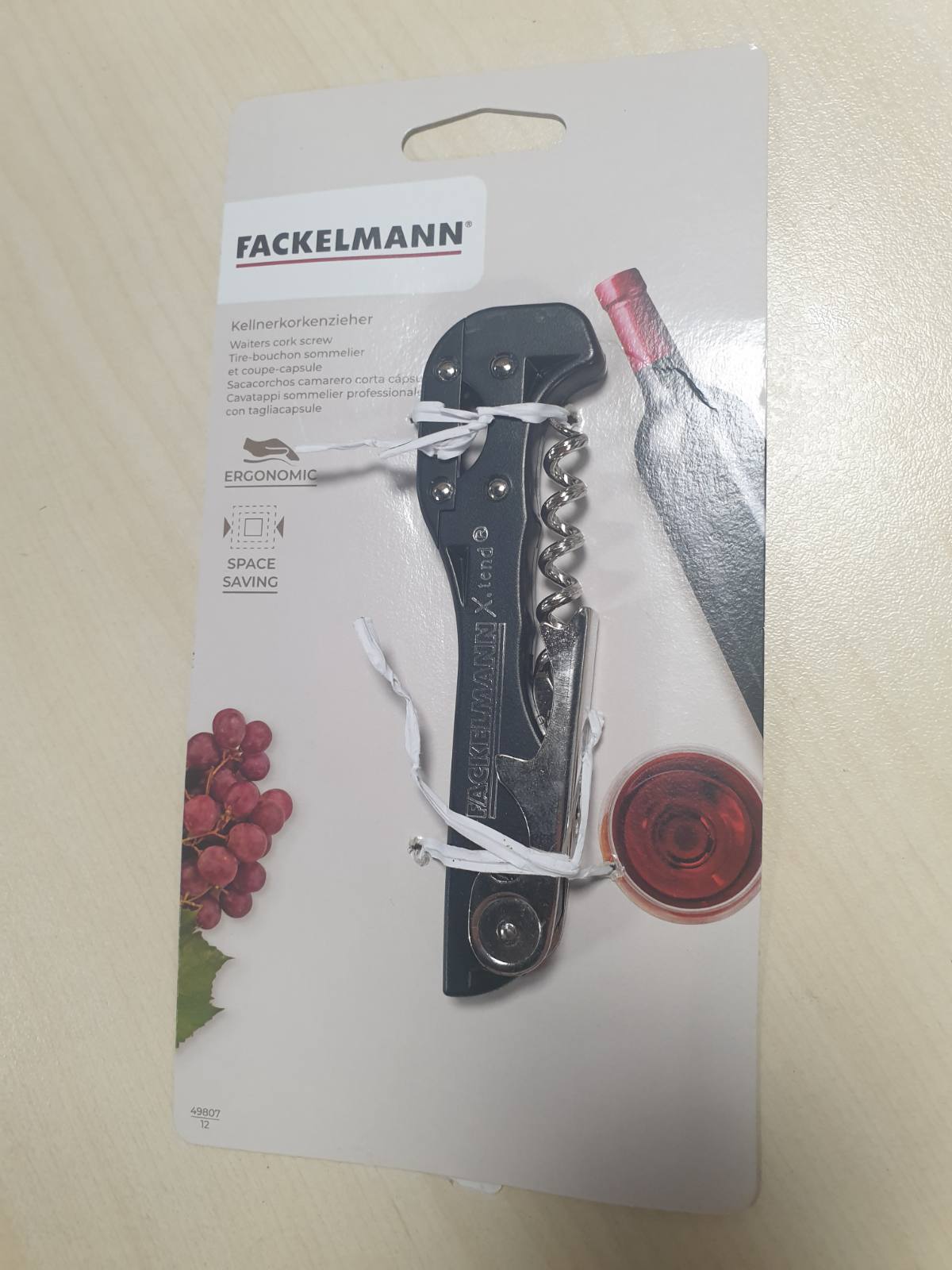 223919 - FACKELMANN Hapëse tapash për kamerier X-TREND, hapëse shishesh vere me prerës fletë metalike, ngritës kapaku, sasia: 1 copë, ngjyra të ndryshme