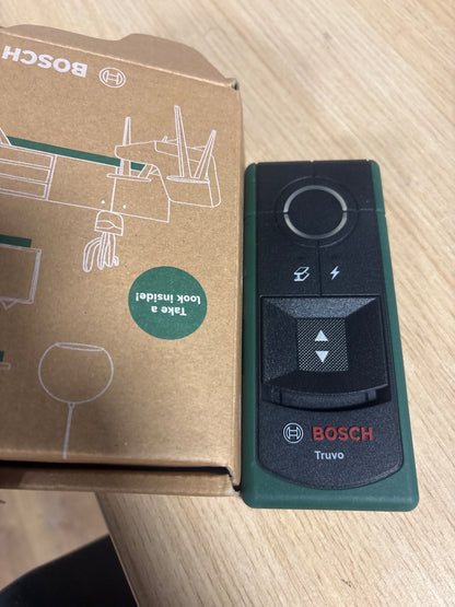 292853 - BOSCH Lokator i gjeneratës së dytë Truvo, funksionim i thjeshtë me një buton, skaner muri deri në 70 mm, në kuti tregtare elektronike